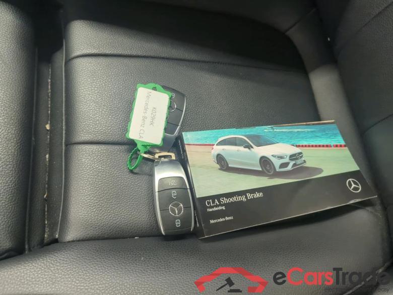 Mercedes-Benz CLA Shooting Brake CLA 200 DCT Bus. Solution Luxury 5d #4