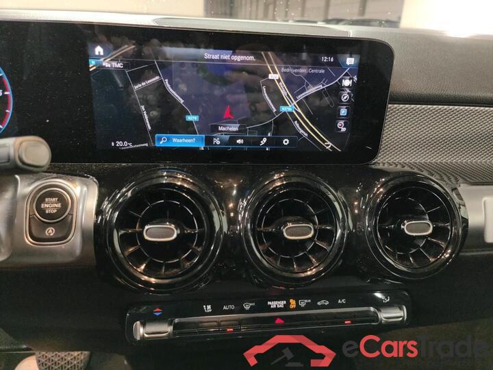 Mercedes GLB 180d Aut. Pano Widescreen Navi 1/2 Leather KeylessGo Camera Klima PDC ... #6