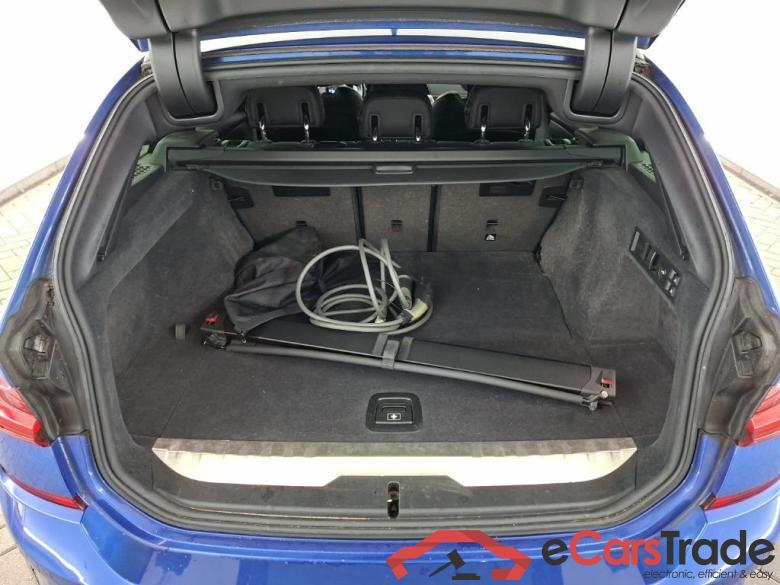 BMW 3-serie Touring 330e 5D 215kW #5