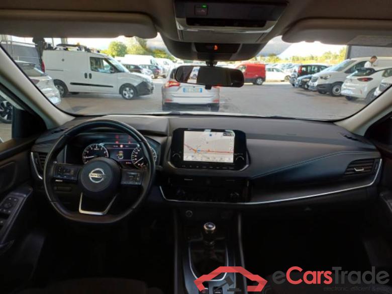 NISSAN QASHQAI / 2021 / 5P / CROSSOVER 1.3 MHEV 140 BUSINESS #3