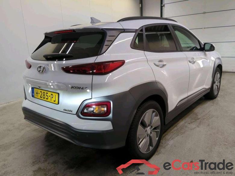 HYUNDAI Kona EV Premium 64 kWh #2