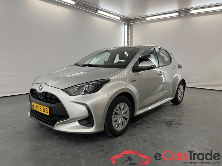 TOYOTA YARIS 1.5vvti hev active 85kW cvt aut #1