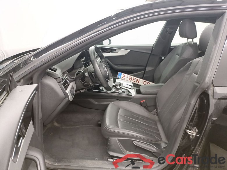 Audi A5 Sportback 30 TDI S tronic Bus. Ed. S Line 5d #3