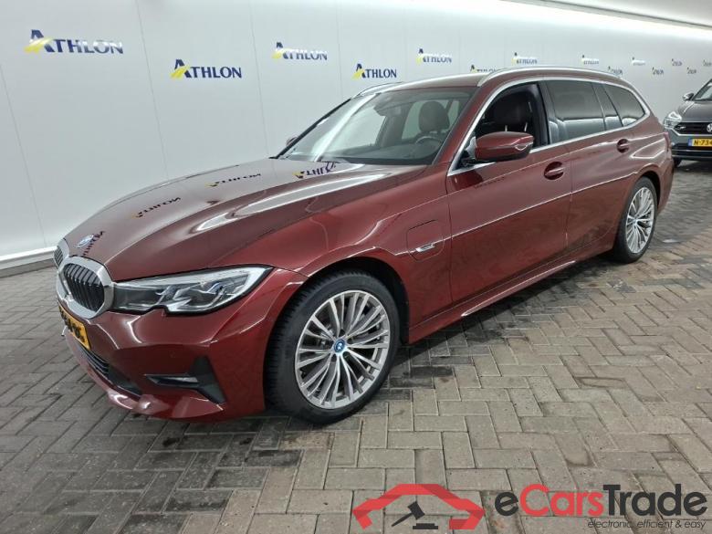 BMW 3-serie Touring 320e Business Edition Plus 5D 150kW #1