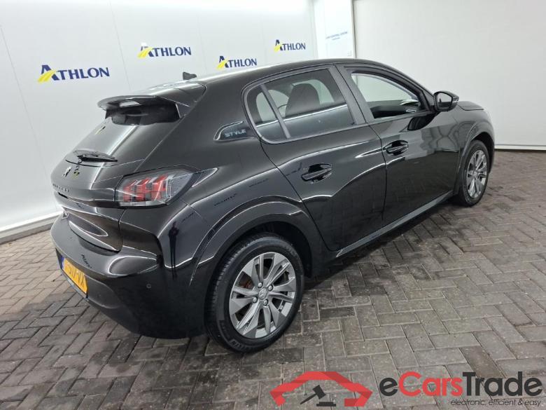 PEUGEOT e-208 Style 50kWh 136 5D #3