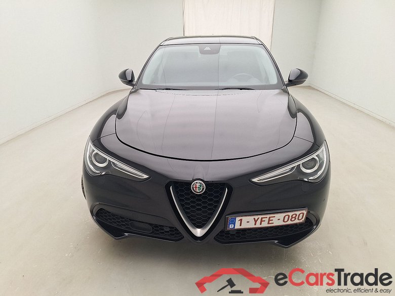 Alfa Romeo, Stelvio '17, Alfa Romeo Stelvio 2.2 D 160 Super 5d #1