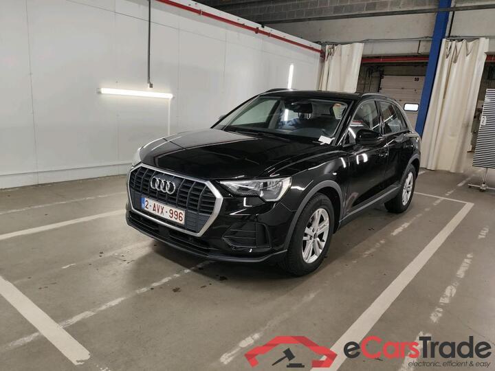 Audi Q3 2.0 35 TDi Aut. LED Virtual Klima PDC ... #1
