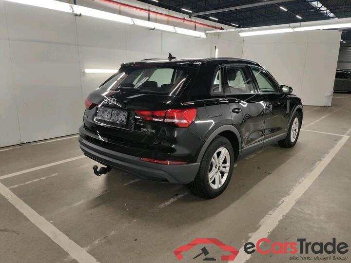Audi Q3 2.0 35 TDi Aut. LED Virtual Klima PDC ... #3
