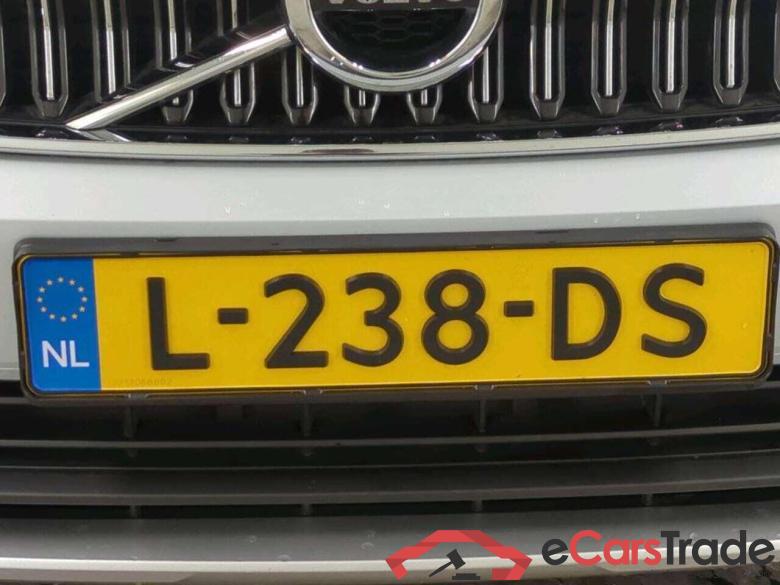 VOLVO XC40 1.5 T4 Rech InscrExp #4