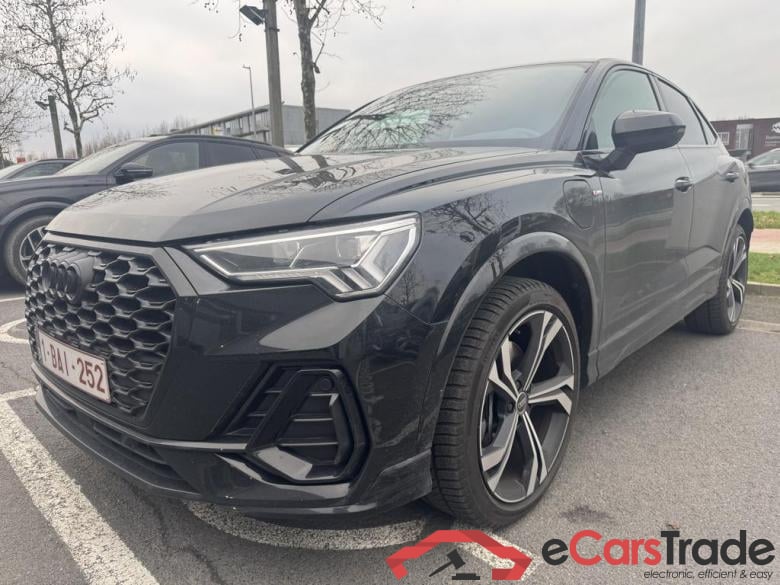 AUDI Q3 Sportback PHEV Audi Q3 Sportback S line 45 TFSI e  180(245) kW(ch) S tronic