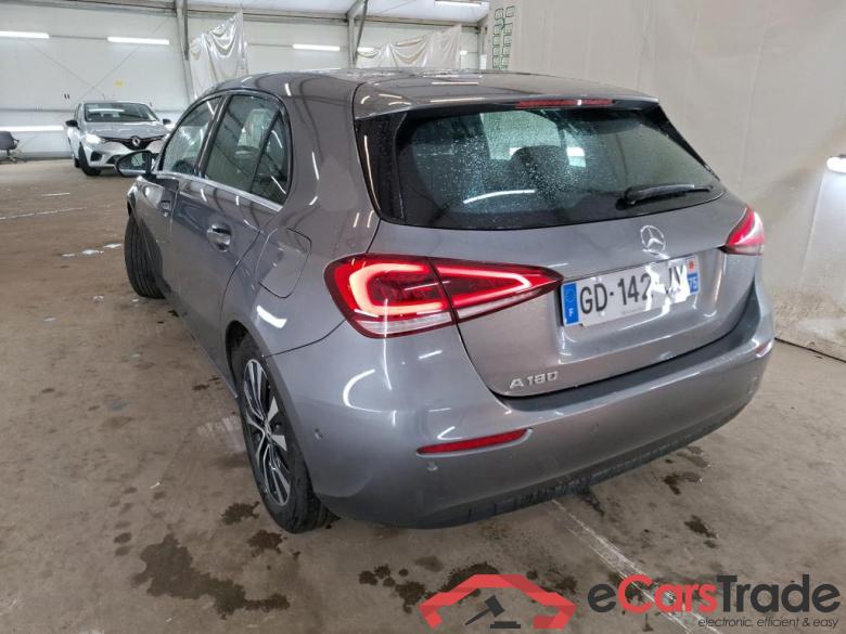 MERCEDES-BENZ Classe A Compact / 2018 / 5P / Berline A 180 Business Line 7G-DCT #2