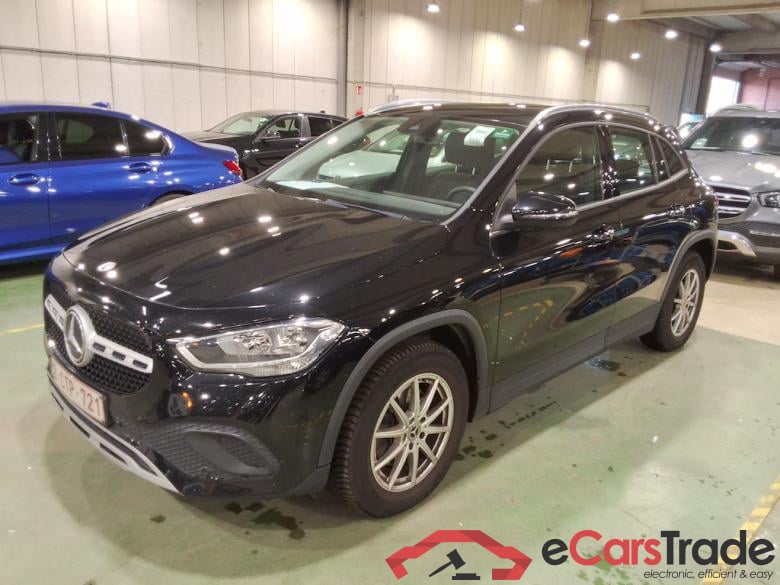 MERCEDES-BENZ GLA 2.0 GLA 180 D DCT BUSINESS SOLUTION ESS