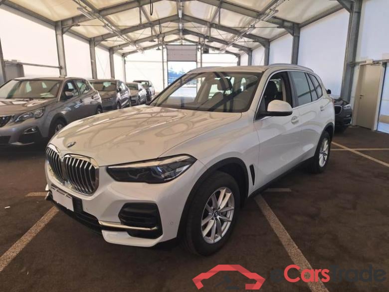 BMW X5 / 2018 / 5P / SUV XDRIVE 30D MH48V BUSINESS AUTOM.