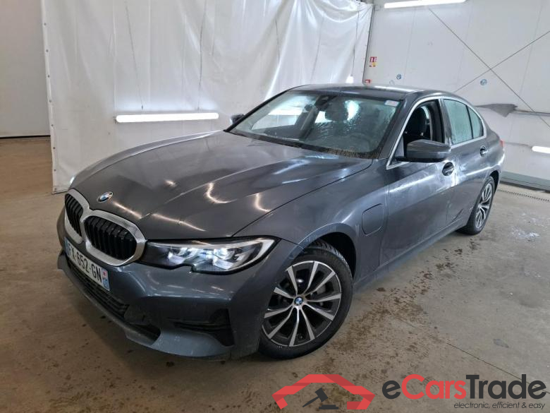 BMW Série 3 Berline / 2018 / 4P / Berline 330e 292ch Business Design BVA8 Hybride