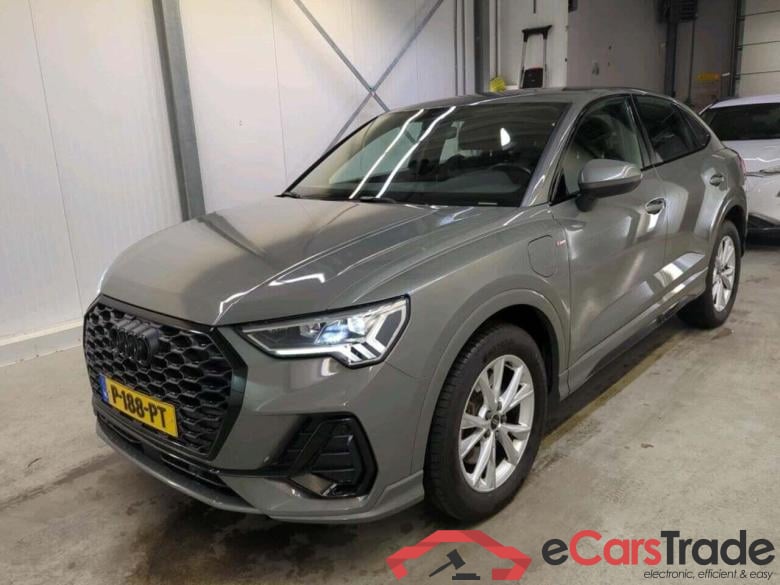 AUDI Q3 Sportback 45 TFSI e S Edition
