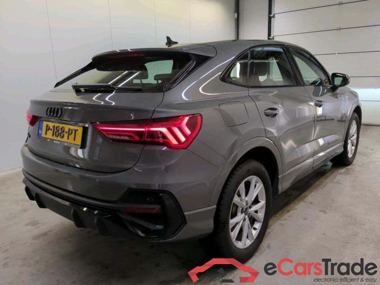 AUDI Q3 Sportback 45 TFSI e S Edition #2