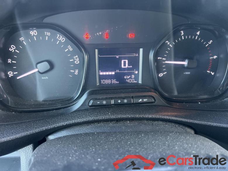 OPEL Vivaro / 2019 / 4P / combi 1.5 Diésel 88kW (120CV) L Std Express #5