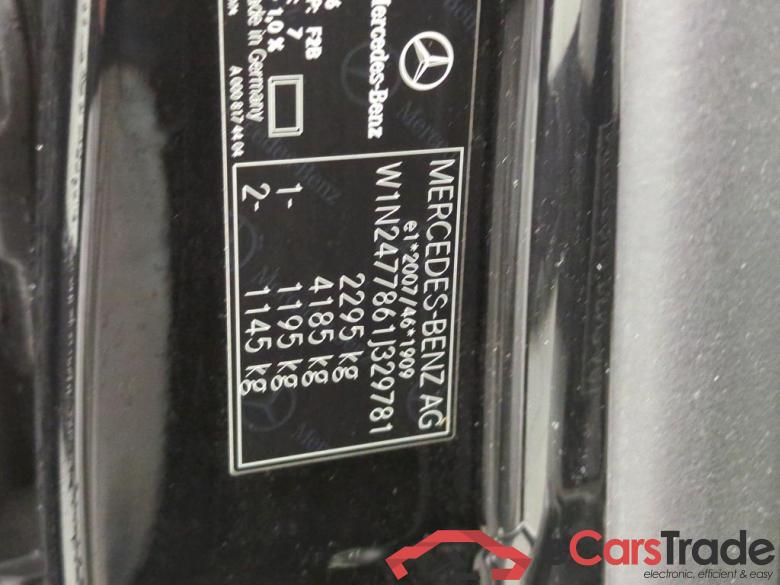 Mercedes-Benz GLA GLA 250 e DCT 5d #6