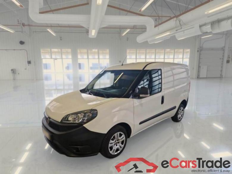 FIAT DOBLÒ CARGO / 2014 / 4P / VETT. FURGONATA CH1 LOUNGE 1.6 MJET 105CV E6D SeS #1