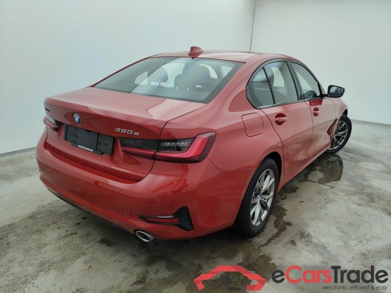 BMW 3 Reeks Berline 320e (150 kW) 4d #2