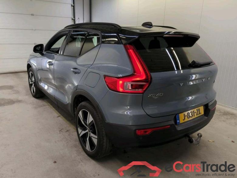 VOLVO XC40 Recharge P8 AWD RDes #6