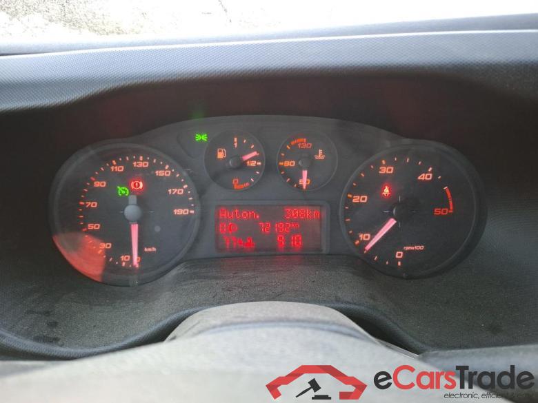 IVECO Daily VU 4p Châssis double cabine 2.3 35S14A8 D 4100 LEAF #6