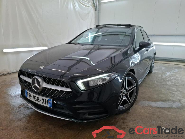 MERCEDES-BENZ Classe A 5p Berline A 200 AMG Line 7G-DCT
