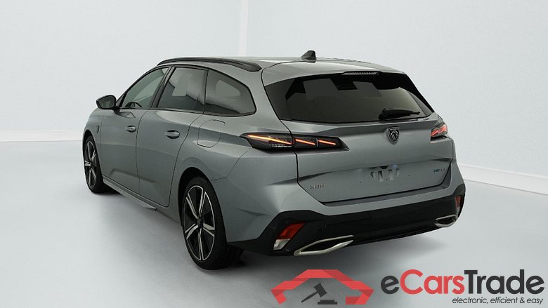 Peugeot 308 SW PHEV 225 e-EAT8 GT #5