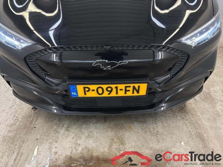 FORD Mustang Mach-E RWD 75 kWh #4