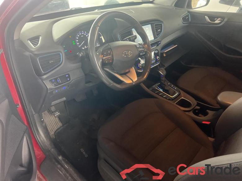 HYUNDAI IONIQ / 2016 / 5P / berlina con portón 1.6 GDI HEV Klass DT #3