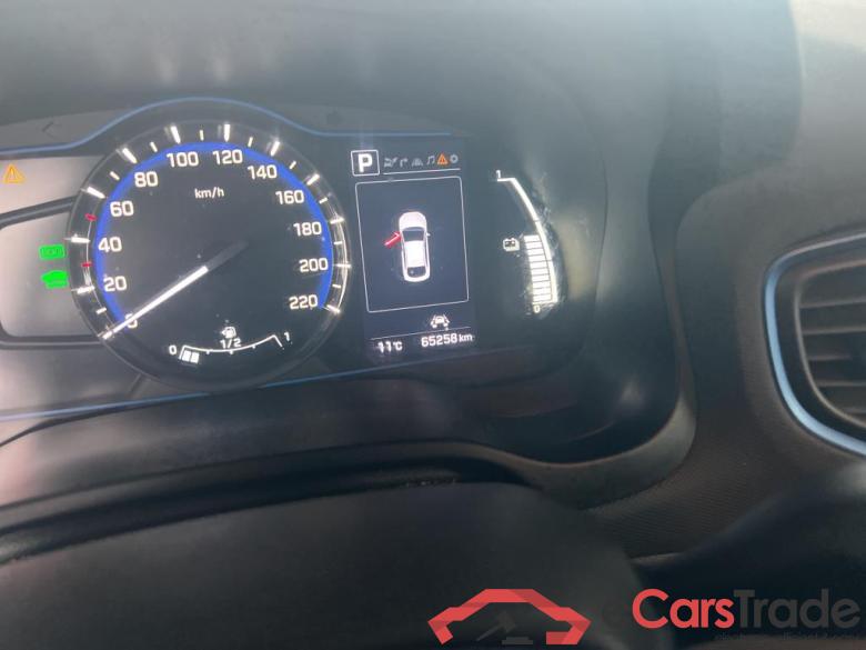 HYUNDAI IONIQ / 2016 / 5P / berlina con portón 1.6 GDI HEV Klass DT #5