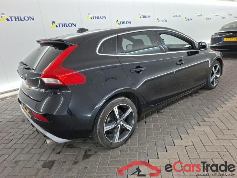VOLVO V40 T3 Geartronic Polar+ Sport 5D 112kW #3