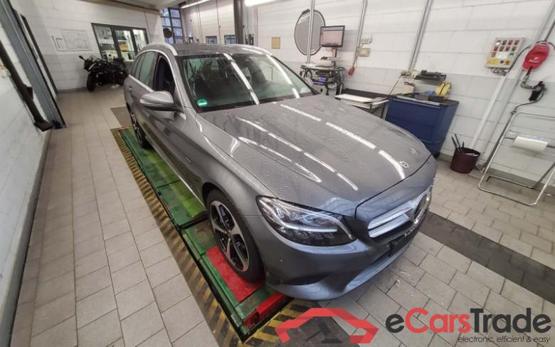 Mercedes-Benz C T-Modell (BM 205)(09.2014->) DE - Kb5 C 300 de EU6d, T Avantgarde (EURO 6d), (Facelift) 2020 - 2021 #2