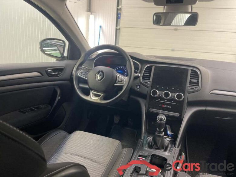 RENAULT Mégane Estate 1.3 TCe140 Equilibre #3