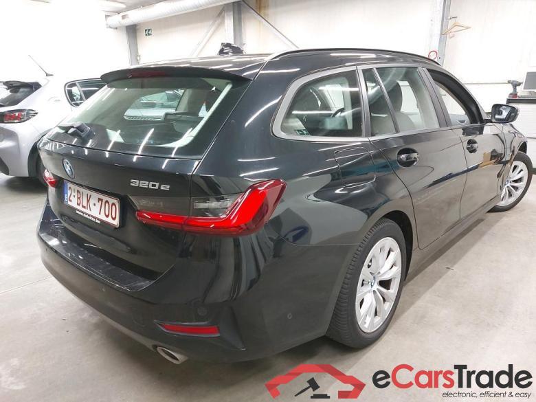 BMW - BMW 3 TOURING 320e 204PK Business Edition With Vernasca Heated Sport Seats & Active Cruise & Driving Assistant Pack   * HYBRID * #2