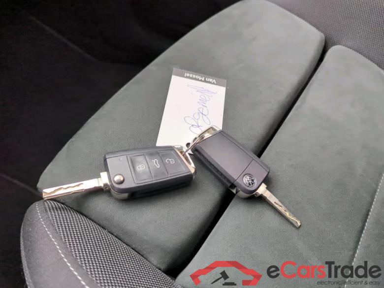 Volkswagen Tiguan 1.5 TSI 110kW Life Business 5d #4