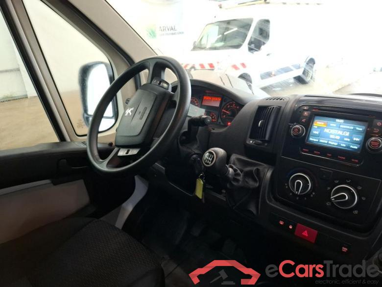 PEUGEOT Boxer / 2014 / 4P / Fourgon tôlé 2.0 BLUEHDI 110 PREMIUM 335 L3H2 #5