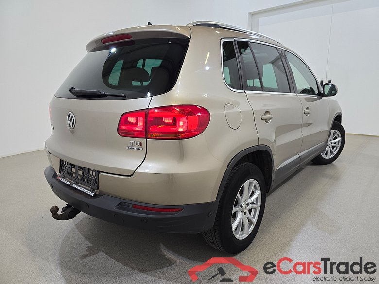 Volkswagen Tiguan 2.0 TDI Track&Field 4Motion Aut. Pano Navi Leather Klima PDC ... #4