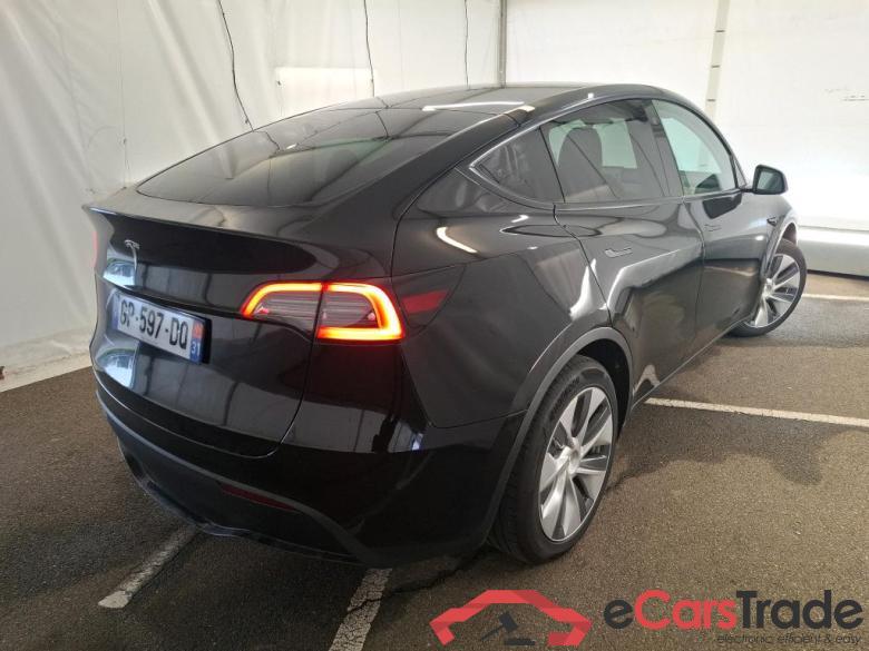 TESLA Model Y / 2021 / 5P / SUV RWD #4