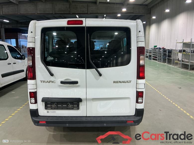 RENAULT TRAFIC PASSENGER DIESEL - 2014 1.6 dCi Grand Confort #5
