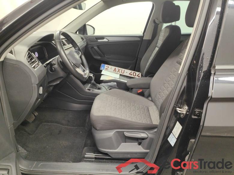 Volkswagen Tiguan 1.4 eHybrid DSG Life 5d #3