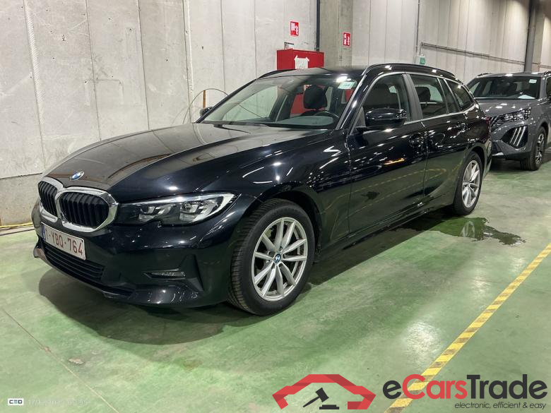 BMW 3 TOURING DIESEL - 2019 318 d AdBlue