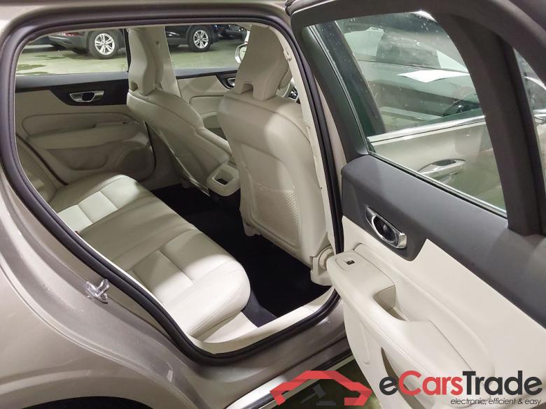 VOLVO V60 2.0 B3 GEARTRONIC INSCRIPTION #5