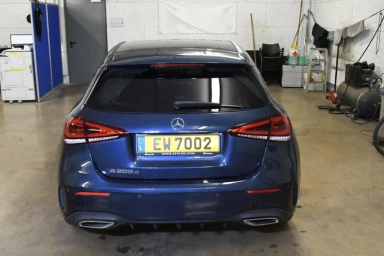 Mercedes-Benz A 200d AMG Night Aut. Pano LED-Multibeam Widescreen Ambient Burmester Navi 1/2 Sport-Leather-Alcantara KeylessGo Camera Klima PDC ... #3