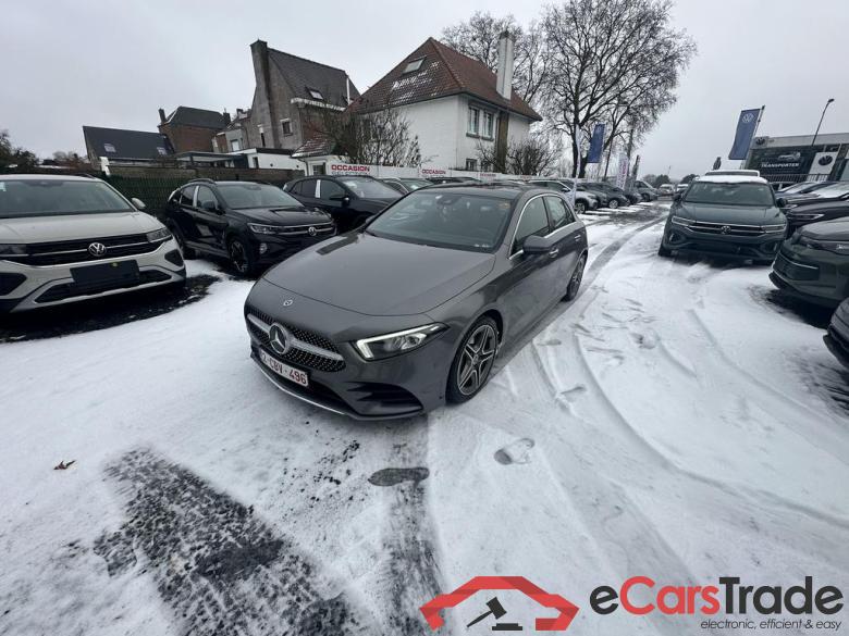 MERCEDES-BENZ A 180 AMG Line #1