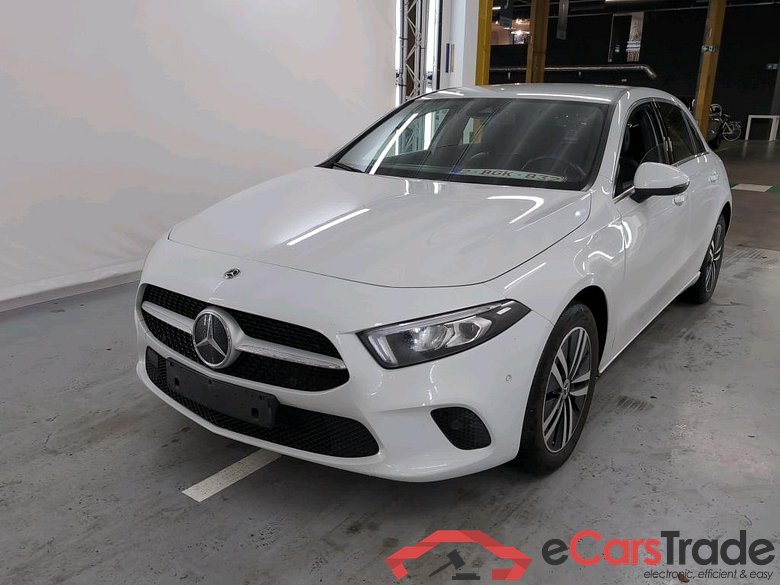 MERCEDES-BENZ A-CLASS 1.3 A 250 E DCT BUSINESS SOLUTION