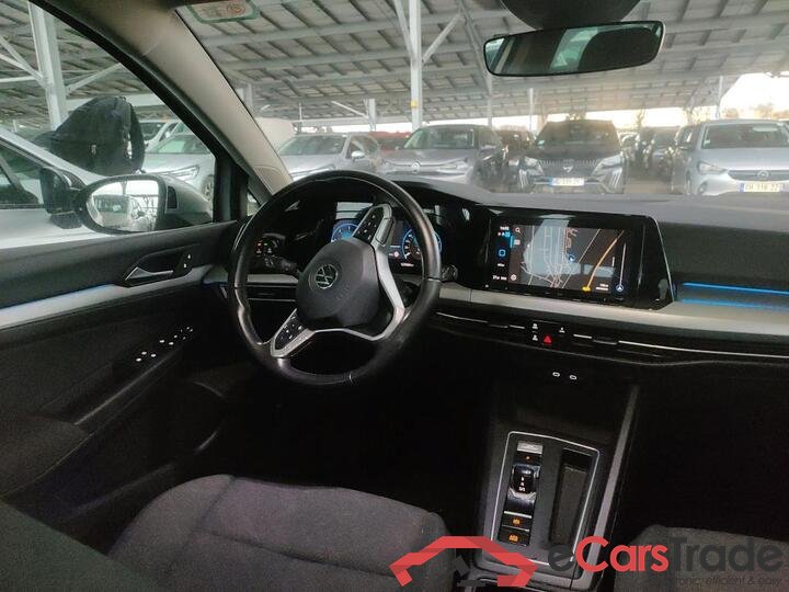 Volkswagen Golf 2.0 TDi Life Aut. LED Virtual Navi KeylessGo Camera Klima PDC ... #6