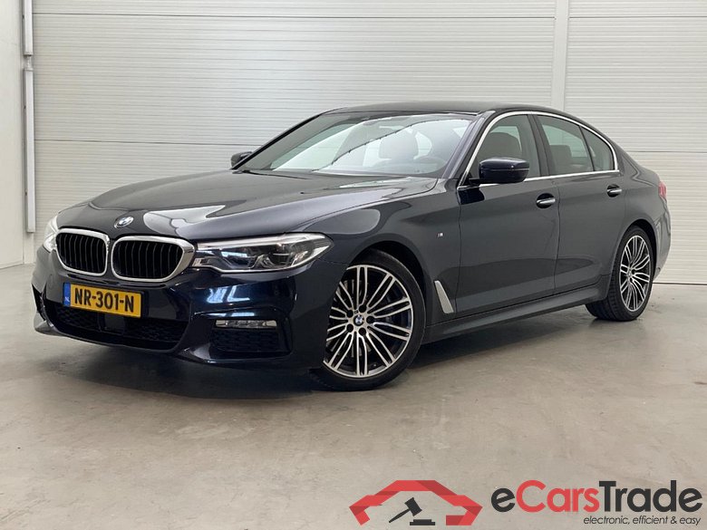 BMW 540i M-Sport Aut. LED-Xenon LC-Pro Head-Up Ambient Navi-Pro Sport-Leather KeylessGo Camera 360 Klima PDC ...