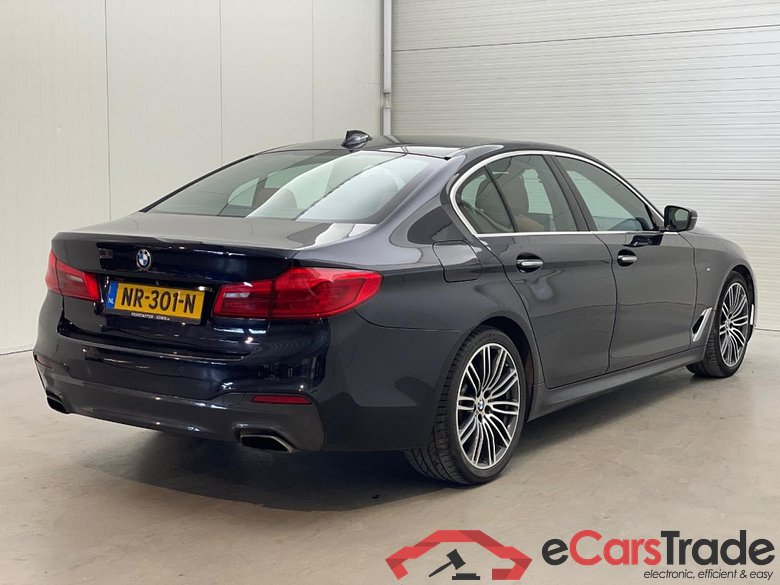 BMW 540i M-Sport Aut. LED-Xenon LC-Pro Head-Up Ambient Navi-Pro Sport-Leather KeylessGo Camera 360 Klima PDC ... #3