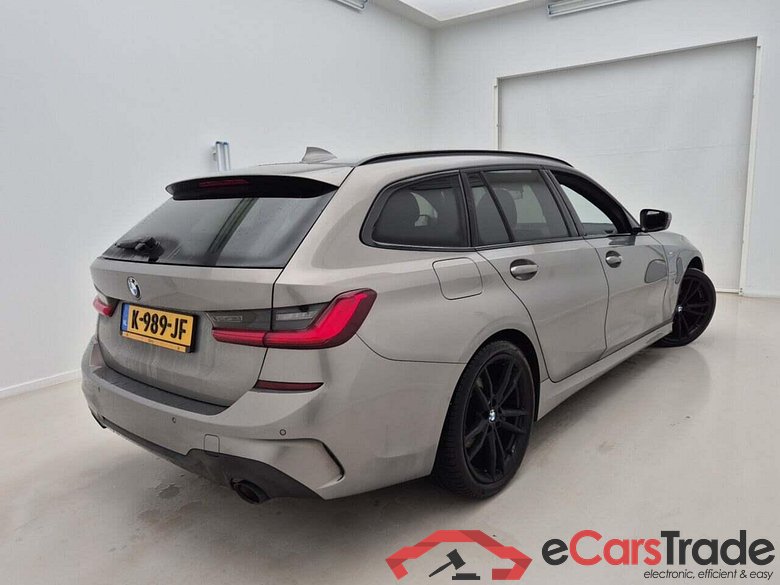 BMW 3-serie Touring 318i M-Sport High Exe. Ed. AUT #2